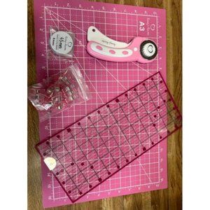 Rotary Cutter Set - Quilting Kit incl. 45mm Fabric Cutter, 5 Replacement Blades